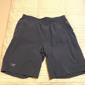 Arcteryx athletic shorts